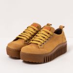 W1535 nobuck karamel